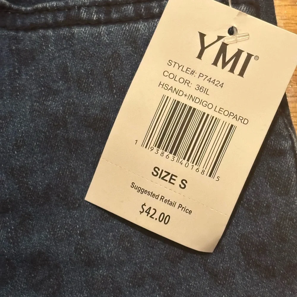 YMI NWT SIZE SMALL - Picture 3 of 4